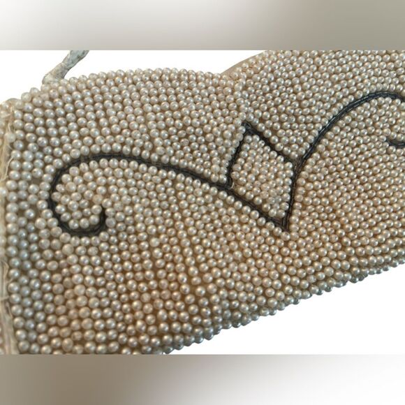 Vintage hand-beaded Clutch - Picture 3 of 9